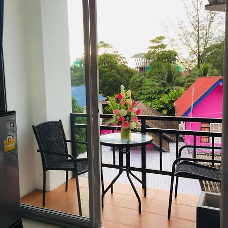 Baba Guest House Kamala Beach Eksteriør billede