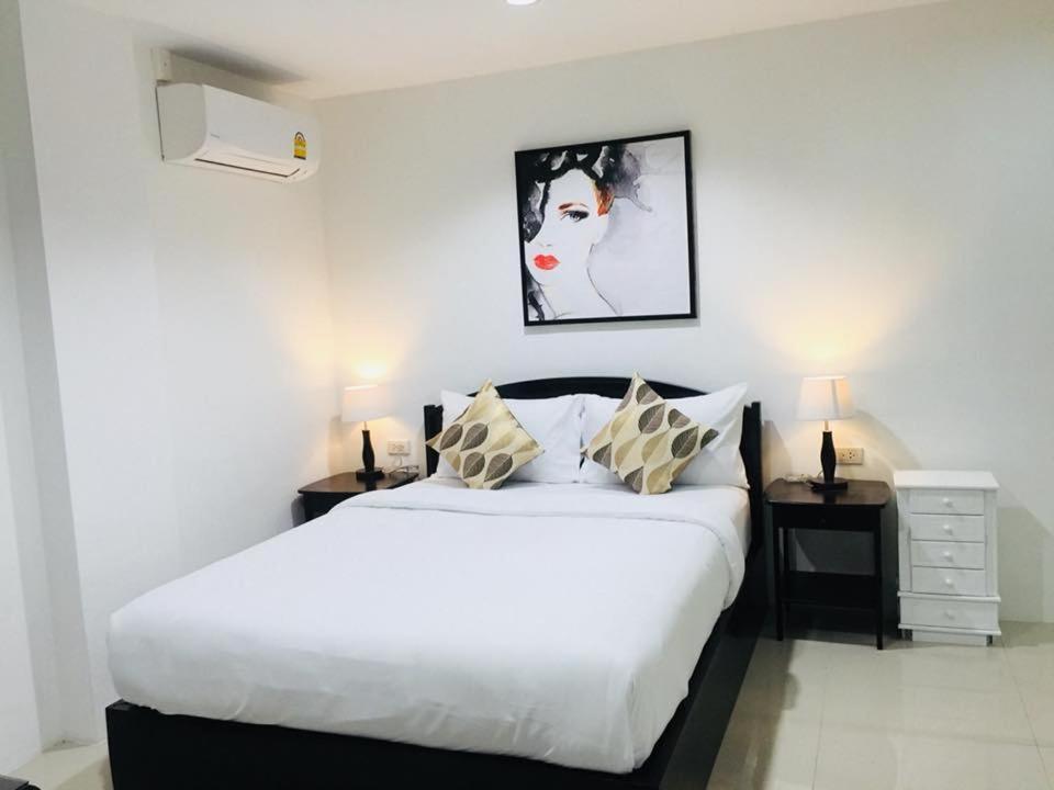 Baba Guest House Kamala Beach Eksteriør billede
