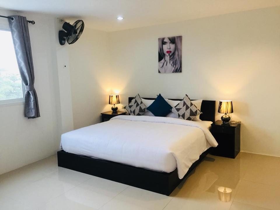 Baba Guest House Kamala Beach Eksteriør billede